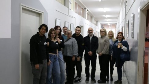 ПРВА ДИЗАЈН ОЛИМПИЈАДА: Ђаци Графичко-медијске школе организовали такмичење за младе уметнике ПРВА ДИЗАЈН ОЛИМПИЈАДА: Ђаци Графичко-медијске школе организовали такмичење за младе уметнике