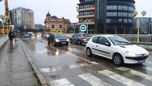 МОСТ У ПАРАЋИНУ ОПЕТ У ФУНКЦИЈИ: Наставак радова половином фебруара