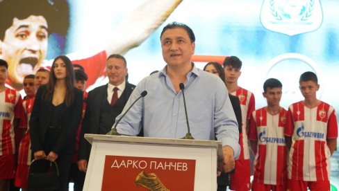 ОГЛАСИЛА СЕ ЛЕГЕНДА ЗВЕЗДЕ: Одзвањају речи Дарка Панчева...