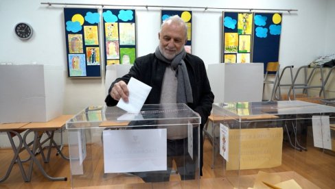 SRBIJA ĆE SE VEČERAS RADOVATI: Ristovski - Srpska napredna stranka će pobediti na današnjim izborima SRBIJA ĆE SE VEČERAS RADOVATI: Ristovski - Srpska napredna stranka će pobediti na današnjim izborima