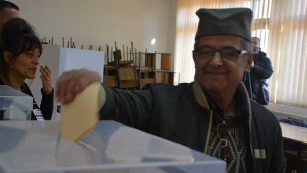 КАКО ЈЕ ГЛАСАО КРУШЕВАЦ: СНС освојио 57,88 посто КАКО ЈЕ ГЛАСАО КРУШЕВАЦ: СНС освојио 57,88 посто