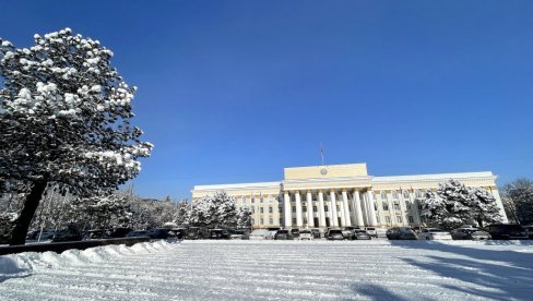 POTEZ KOJI JE IZAZVAO BURU NA MREŽAMA: Ova zemlja je promenila zastavu, narod negodovao (FOTO)