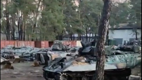 КИЈЕВ У ПРОБЛЕМУ: Американци немају план за одржавње технике коју су предали Украјини (ВИДЕО) КИЈЕВ У ПРОБЛЕМУ: Американци немају план за одржавње технике коју су предали Украјини (ВИДЕО)