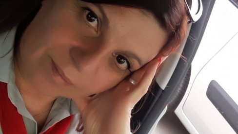 ПРКОСИ СТЕРЕОТИПИМА: Бањалучанка Сања Шућур - жена таксиста у граду на Врбасу ПРКОСИ СТЕРЕОТИПИМА: Бањалучанка Сања Шућур - жена таксиста у граду на Врбасу