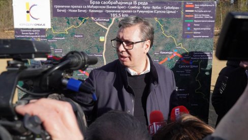 VUČIĆ OBIŠAO RADOVE: Brza saobraćajnica Osmeh Vojvodine biće završena do kraja 2028. godine (VIDEO) VUČIĆ OBIŠAO RADOVE: Brza saobraćajnica Osmeh Vojvodine biće završena do kraja 2028. godine (VIDEO)