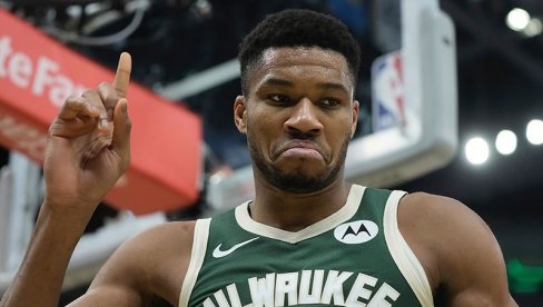 JOŠ JEDAN ADETOKUMBO U NBA LIGI! Janis doveo najmlađeg brata u Milvoki JOŠ JEDAN ADETOKUMBO U NBA LIGI! Janis doveo najmlađeg brata u Milvoki