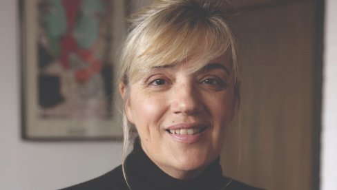 НЕВЕНИ ДАКОВИЋ НАГРАДА НЕБОЈША ПОПОВИЋ: Признање за допринос промоцији и критичком промишљању филмске уметности НЕВЕНИ ДАКОВИЋ НАГРАДА НЕБОЈША ПОПОВИЋ: Признање за допринос промоцији и критичком промишљању филмске уметности