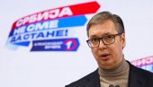 NAJČUDNIJI SNIMAK KOJI BI NEKO OBJAVIO NA DAN SVETE PETKE: Vučić čestitao slavu građanima, SNS-u i Vučeviću