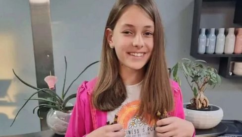 УЈЕДИНИЛА ЦЕО РЕГИОН АЛИ НИЈЕ ИЗДРЖАЛА: Преминула девојчица Теодора (12) након дуге и тешке болести УЈЕДИНИЛА ЦЕО РЕГИОН АЛИ НИЈЕ ИЗДРЖАЛА: Преминула девојчица Теодора (12) након дуге и тешке болести