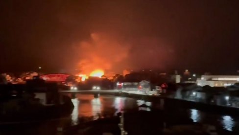 ISKLJUČENI REAKTORI NUKLEARKE, POŽARI BESNE GRADOM: Panika u Japanu sve veća, svi strahuju od samo jedne stvari (VIDEO) ISKLJUČENI REAKTORI NUKLEARKE, POŽARI BESNE GRADOM: Panika u Japanu sve veća, svi strahuju od samo jedne stvari (VIDEO)
