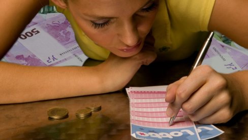 HITNA POTRAGA U BRITANIJI - DOBITNIKA LUTRIJE NEMA NIGDE: Rok za isplatu ističe za četiri dana