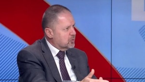 ХТЕО БИ ДА ТУЖИЛАШТВО ПРОВЕРАВА НАВОДЕ ИЗ ЦИНС-овог ТЕКСТА: Лазић никада ниједну оптужницу није заступао, прима 450.000 динара