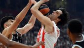 DOSAD NEZABELEŽENO: Miloš Teodosić je ovako slavio pobedu Zvezde nad Partizanom (FOTO) DOSAD NEZABELEŽENO: Miloš Teodosić je ovako slavio pobedu Zvezde nad Partizanom (FOTO)