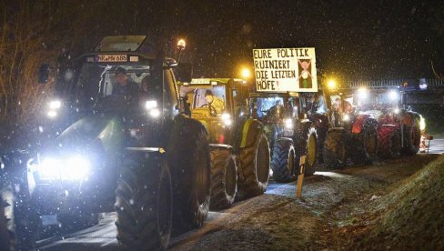 KAMIONOM ULETEO U GUŽVU NA PROTESTU POLJOPRIVREDNIKA, PA POGINUO: U nesreći u Nemačkoj povređeno dvoje