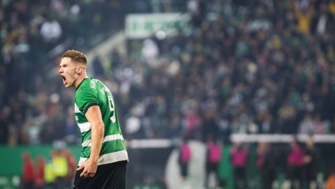 BOMBA JE EKSPLODIRALA! Arsenal doveo Viktora Đekereša
