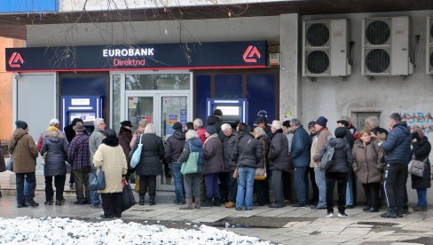 НАПЛАЋЕНИ ДОПРИНОСИ ВИШИ ЗА 69,8 МИЛИЈАРДИ: Најнижа пензија за категорију запослених и самосталних делатности 24.987 динара, највиша 230.145 НАПЛАЋЕНИ ДОПРИНОСИ ВИШИ ЗА 69,8 МИЛИЈАРДИ: Најнижа пензија за категорију запослених и самосталних делатности 24.987 динара, највиша 230.145