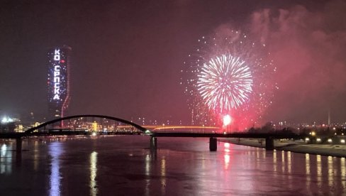 U GRADOVIMA SRBIJE I SRPSKE: Povodom Sretenja, danas sinhronizovani vatrometi U GRADOVIMA SRBIJE I SRPSKE: Povodom Sretenja, danas sinhronizovani vatrometi