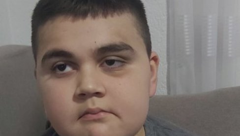 HOD NA PRSTIMA DO NOVOG LEKA: Težak život Andrije Pavića (11) iz Gračanice obolelog od distrofije mišića HOD NA PRSTIMA DO NOVOG LEKA: Težak život Andrije Pavića (11) iz Gračanice obolelog od distrofije mišića