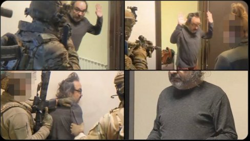 OVAKO JE UHAPŠEN AMERIČKI NOVINAR KOJI JE KASNIJE UMRO U ZATVORU: Ukrajinci uperili oružje u njega, pa mu vršljali po kući (VIDEO) OVAKO JE UHAPŠEN AMERIČKI NOVINAR KOJI JE KASNIJE UMRO U ZATVORU: Ukrajinci uperili oružje u njega, pa mu vršljali po kući (VIDEO)