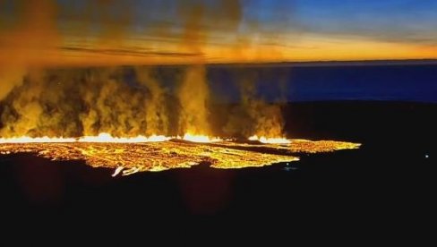 NEVEROVATNI PRIZORI KOJI OSTAVLJAJU BEZ TEKSTA: Nova erupcija vulkana, naređena evakuacija - meštani hitno moraju da napuste grad (VIDEO) NEVEROVATNI PRIZORI KOJI OSTAVLJAJU BEZ TEKSTA: Nova erupcija vulkana, naređena evakuacija - meštani hitno moraju da napuste grad (VIDEO)