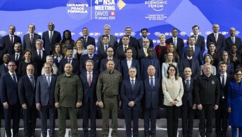 ПРОПАО САСТАНАК У ДАВОСУ О УКРАЈИНИ: Државе се не слажу о мировној формули Владимира Зеленског ПРОПАО САСТАНАК У ДАВОСУ О УКРАЈИНИ: Државе се не слажу о мировној формули Владимира Зеленског