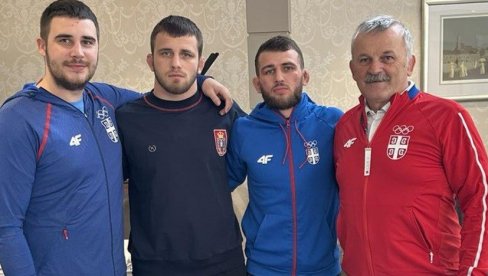 СРБИ ОДЛИЧНИ У ЗАГРЕБУ! Три медаље наших рвача у престоници Хрватске СРБИ ОДЛИЧНИ У ЗАГРЕБУ! Три медаље наших рвача у престоници Хрватске