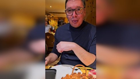 NA VISINSKIM SAM PRIPREMAMA Vučić iz Davosa najavio svoje obraćanje u subotu građanima Srbije (VIDEO) NA VISINSKIM SAM PRIPREMAMA Vučić iz Davosa najavio svoje obraćanje u subotu građanima Srbije (VIDEO)