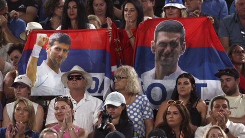 ĐOKOVIĆ TRLJA RUKE: Evo šta je sve Novak zaradio plasmanom u četvrtfinale Australijan opena