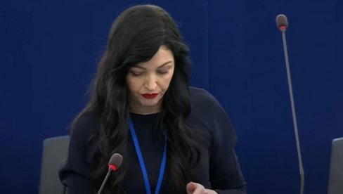 ЉУДСКА ПРАВА СУ УМРЛА И САХРАЊЕНА НА КИМ: Дуња Симоновић Братић упутила оштру поруку у Парламетнарној скупштини Савета Европе ЉУДСКА ПРАВА СУ УМРЛА И САХРАЊЕНА НА КИМ: Дуња Симоновић Братић упутила оштру поруку у Парламетнарној скупштини Савета Европе