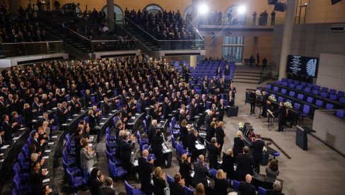 RUS U BUNDESTAGU: Pomoćniku poslanika nemačkom parlamentu oduzeto nemačko državljanstvo