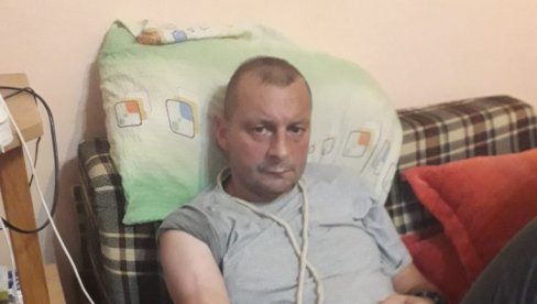 ПРЕМИНУО ХЕРОЈ СА КОШАРА ГОРАН ВУЧЕТИЋ: Два пута рањен на бранику отаџбине, иза себе оставио супругу и двоје деце који живе као подстанари ПРЕМИНУО ХЕРОЈ СА КОШАРА ГОРАН ВУЧЕТИЋ: Два пута рањен на бранику отаџбине, иза себе оставио супругу и двоје деце који живе као подстанари