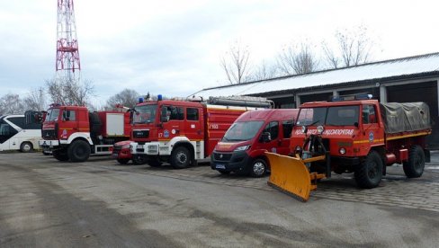 ВЕЋИ РИЗИК ОД ПОЖАРА: Упозорење из Одељења за ванредне ситуације у Сремској Митровици