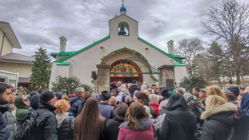 КАКО СЕ СЛАВИ УСКРС У РУСИЈИ: Један обичај се поштује и код нас, али њихова прослава има много својих специфичности