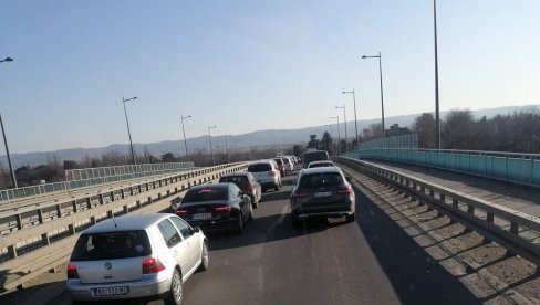 МАЊИ БРОЈ СТРАДАЛИХ, ВИШЕ САОБРАЋАЈКИ: Подаци републичког завода за статистику о стању на друмовима МАЊИ БРОЈ СТРАДАЛИХ, ВИШЕ САОБРАЋАЈКИ: Подаци републичког завода за статистику о стању на друмовима