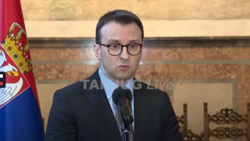 TRI TEME OBELEŽILE SASTANAK: Petković otkrio kako je protekao susret Vučića i Lajčaka