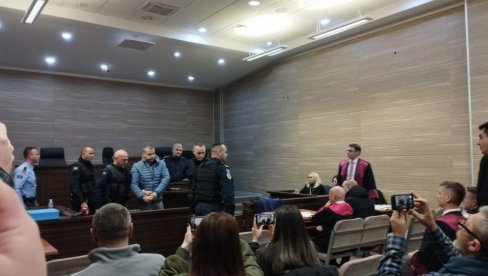 ИЗЈАСНИЛИ СЕ ДА НИСУ КРИВИ: Припремно рочиште у судском поступку против четворице Срба са севера КиМ оптужених за тероризам ИЗЈАСНИЛИ СЕ ДА НИСУ КРИВИ: Припремно рочиште у судском поступку против четворице Срба са севера КиМ оптужених за тероризам