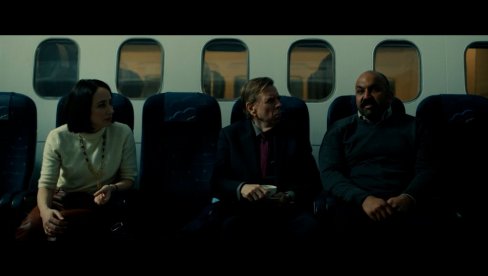KAKO PREVAZIĆI STRAH OD LETENJA AVIONOM? Film “Severnjačka uteha“ od danas u domaćim bioskopima (FOTO/VIDEO) KAKO PREVAZIĆI STRAH OD LETENJA AVIONOM? Film “Severnjačka uteha“ od danas u domaćim bioskopima (FOTO/VIDEO)