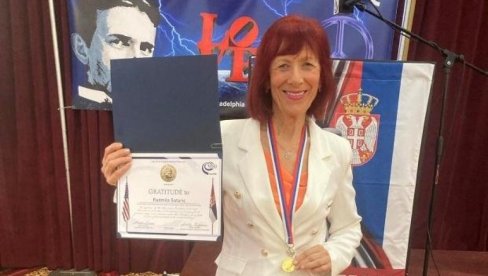 TESLINE IZUME ODGONETAĆE I BUDUĆI NARAŠTAJI: Radmila Satarić, književnica i laureat priznanja njujorške naučne fondacije našeg naučnika (FOTO) TESLINE IZUME ODGONETAĆE I BUDUĆI NARAŠTAJI: Radmila Satarić, književnica i laureat priznanja njujorške naučne fondacije našeg naučnika (FOTO)
