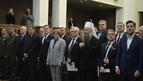 U MISIJI UBLAŽAVANJA PATNJE: Svečanim programom obeleženo 148 godina postojanja i rada Crvenog krsta U MISIJI UBLAŽAVANJA PATNJE: Svečanim programom obeleženo 148 godina postojanja i rada Crvenog krsta