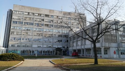 НАЈСАВРЕМЕНИЈА ОПРЕМА И НОВА ЗАПОСЛЕЊА: Након 20 година коначно добијена грађевинска дозвола за изградњу новог УКЦ Крагујевац НАЈСАВРЕМЕНИЈА ОПРЕМА И НОВА ЗАПОСЛЕЊА: Након 20 година коначно добијена грађевинска дозвола за изградњу новог УКЦ Крагујевац