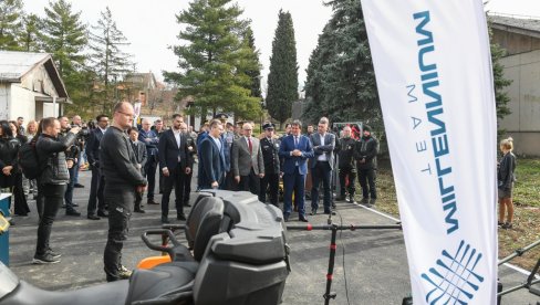 OTVARANJE CENTRA ZA OBUKU I TESTIRANJE U VELIKOJ MOŠTANICI: Donacija Millennium Team-a Centru za razminiranje Republike Srbiji (FOTO) OTVARANJE CENTRA ZA OBUKU I TESTIRANJE U VELIKOJ MOŠTANICI: Donacija Millennium Team-a Centru za razminiranje Republike Srbiji (FOTO)