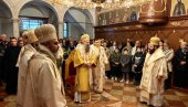 ПАТРИЈАРХ У ДВОДНЕВНОЈ ПОСЕТИ ЕПАРХИЈИ ДАЛМАТИНСКОЈ: Повод слава Богословије Света Три Јерарха у манастиру Крки