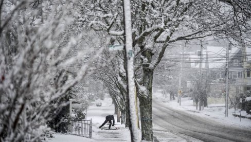 DANAS U OVIM DELOVIMA SRBIJE SNEG: Za vikend stiže novo zahlađenje - evo šta nas čeka do kraja meseca