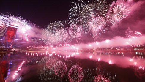 VELIČANSTVENO: Pogledajte snimak iz vazduha - Spektakl u Beogradu povodom Dana državnosti (VIDEO)