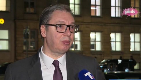 ЗА ПАР ГОДИНА НЕЋЕ БИТИ ГАСА: Вучић - Морамо много да радимо, гас ће постати много моћније оружје него данас ЗА ПАР ГОДИНА НЕЋЕ БИТИ ГАСА: Вучић - Морамо много да радимо, гас ће постати много моћније оружје него данас
