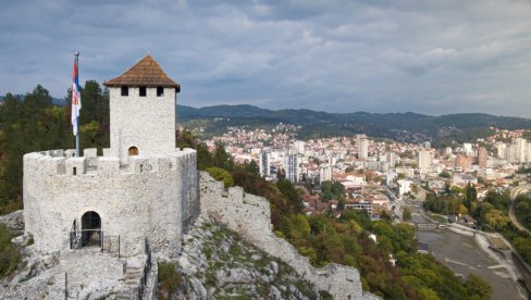 UŽICE STIPENDIRA SREDNJOŠKOLCE: Neka se spreme studenti