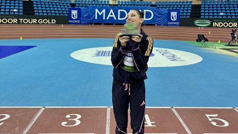 SRPSKO ATLETSKO ČUDO: Milica Gardašević osvojila Zlatnu ligu SRPSKO ATLETSKO ČUDO: Milica Gardašević osvojila Zlatnu ligu