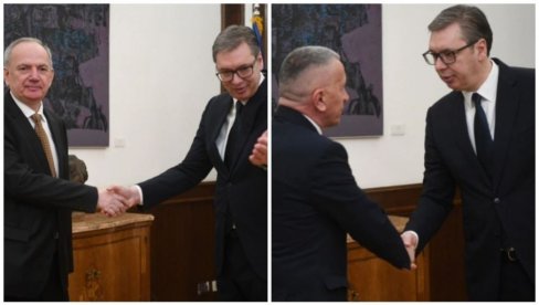 POČELE KONSULTACIJE O MANDATARU: Vučić razgovarao sa Kamberijem i Nikolićem (FOTO) POČELE KONSULTACIJE O MANDATARU: Vučić razgovarao sa Kamberijem i Nikolićem (FOTO)