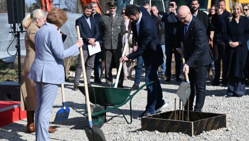 POLOŽEN KAMEN TEMELJAC ZA IZGRADNJU NAJSAVREMENIJE LABORATORIJE NA TORLAKU: Učvršćuju se temelji za borbu protiv infektivnih bolesti