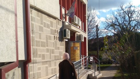 СУБВЕНЦИЈЕ У ПОЖАРЕВЦУ: Незапосленима једнократна помоћ од 300.000 и 330.000 динара СУБВЕНЦИЈЕ У ПОЖАРЕВЦУ: Незапосленима једнократна помоћ од 300.000 и 330.000 динара
